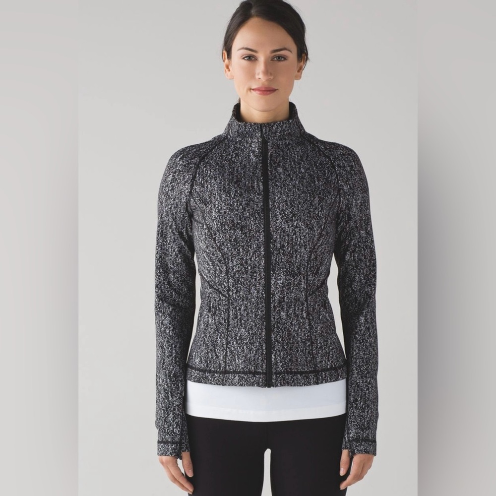 Lululemon- Lightly Jacket- Luon suited Jacquard‎ black/white. Size 6